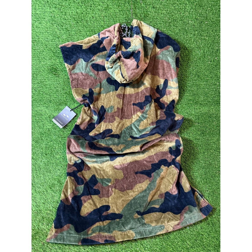 Slowtide Camo Sherpa Poncho Hooded Pullover‎ SM/MED